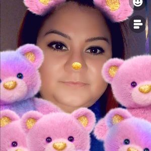 Meet your Posher, Adriana